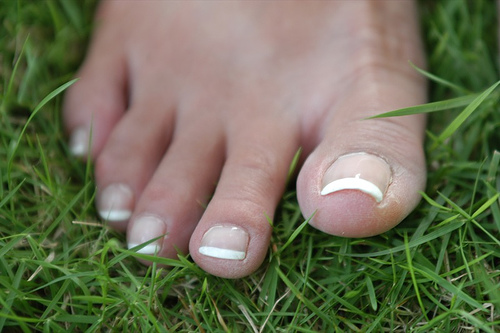 nails